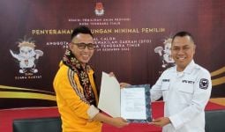 Alumnus PMKRI Cabang Kupang Ini Resmi Mendaftar Jadi Bakal Calon Anggota DPD RI Dapil NTT - JPNN.com