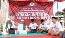 Tuan Guru Dukung Ganjar Gelar Doa dan Zikir Bersama Warga Medan - JPNN.com