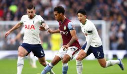 Aston Villa Rusak Pesta Tahun Baru Tottenham Hotspur - JPNN.com