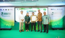 Terapkan Konsep Ramah Lingkungan, Pelabuhan Pupuk Kaltim Raih Green Port Award 2022 - JPNN.com