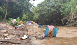 Gawat, 2 Sungai di NTB Ini Tercemar Limbah Mikroplastik - JPNN.com