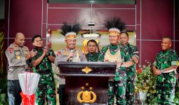 Kehadiran Panglima TNI dan Kepala Staf di Polda Papua Berikan Nilai Plus ke Polri - JPNN.com