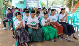 Santri Dukung Ganjar Gelar Sunatan Massal Untuk Anak Kurang Mampu di Ciamis - JPNN.com