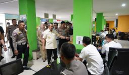 Gubernur Syamsuar Janjikan Penghapusan Denda Pajak di Riau, Kapan? - JPNN.com