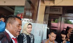 Ferry Irawan Tersangka KDRT, Venna Melinda segera Mengurus Perceraian - JPNN.com