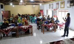 Kembangkan Bumdes di Krengseng, Orang Muda Ganjar Berkolaborasi dengan Para Pemuda - JPNN.com