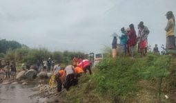 Geger Penemuan 3 Mayat di Aliran Sungai Sengkarang, Kapolres Pekalongan Bilang Begini - JPNN.com