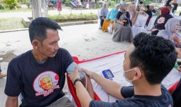 Ganjar Milenial Beri Layanan Cek Kesehatan Gratis Untuk Warga Lampung Timur - JPNN.com