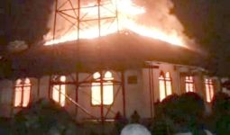 Masjid Dibakar di Garut, Polisi Ungkap Latar Belakang dan Motif Pelaku, Ternyata - JPNN.com