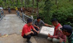 CSR PT Insight Mengakselarasi Produktivitas Petani Kopi di Malang - JPNN.com
