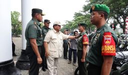 Upaya Prabowo Perkuat Komando Teritorial, Serahkan Sepeda Motor dan Berjanji soal Tunjangan - JPNN.com