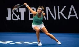 Pesona 2 Wanita Aduhai yang Bertahan di Australian Open 2023 - JPNN.com
