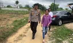 Kisah Mita, Gadis di Pekanbaru yang Bangkit dari Kelumpuhan, Bertekad jadi Dokter - JPNN.com