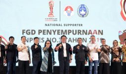 Dukung Majunya Sepak Bola Indonesia, Herman Deru Dampingi Menpora Buka FGD di Palembang - JPNN.com