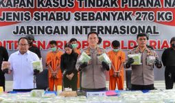 Polisi Gagalkan Penyelundupan 276 Kg Sabu-Sabu dari Malaysia, 5 Pelaku Ditangkap, 1 Tewas - JPNN.com