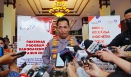 Kapolri Perintahkan Kapolda Metro Jaya Usut Tuntas Pelemparan Bus Persis - JPNN.com