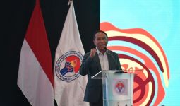Timnas Indonesia Naik Peringkat di FIFA, Menpora Amali Apresiasi Ketum PSSI Iwan Bule - JPNN.com