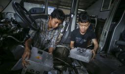 Pemkot Semarang Menyiapkan Rp 1,2 M untuk Membeli 2 Mobil Listrik - JPNN.com