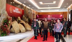 Jokowi: Perjanjian dengan Sejumlah Jenderal di Riau hingga Kalimantan Masih Berlaku, Hati-hati - JPNN.com