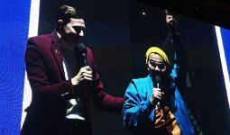 Indra Bekti Sempat Keluhkan Mata Saat Jadi Presenter di Konser BLUE - JPNN.com
