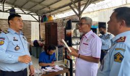 Kunker ke Lapas Bekasi, Irjen Kemenkum HAM Minta Pegawai Didik dan Bina WBP - JPNN.com