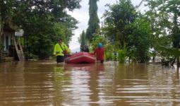 Ponorogo Dikepung Banjir Bandang - JPNN.com