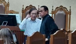 Merasa Hakim Kesampingkan UU Cipta Kerja, Kubu Surya Darmadi Bakal Ajukan Banding - JPNN.com