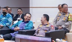 Sarifuddin Sudding Raih Gelar Doktor Ilmu Hukum dari Unpad, Bamsoet Sampaikan Hal Ini - JPNN.com