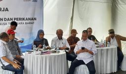 Warga di Lombok Tengah Keluhkan Harga Pakan Ikan Nila, Komisi IV DPR Respons Cepat - JPNN.com