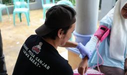 Orang Muda Ganjar Jabar Gelar Sunatan Massal dan Penyuluhan Gratis di Bandung Barat - JPNN.com