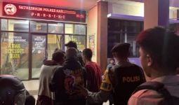Empat Remaja Bawa Celurit untuk Tawuran - JPNN.com