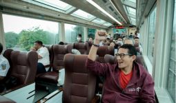Kunjungan Kerja ke Jawa Barat Naik Kereta Panoramic, Sandiaga Uno: Luar Biasa - JPNN.com