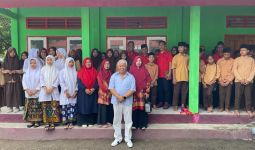 Rachmat Hidayat Kembali Salurkan 49 RTLH dan RKB Ponpes di Pulau Lombok - JPNN.com