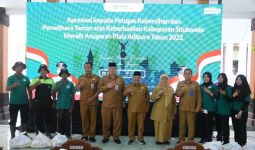 Meraih Adipura, Pemkab Situbondo Mengusulkan Petugas Kebersihan Masuk Rekrutmen PPPK - JPNN.com