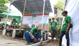 Kajol Indonesia Dukung Ganjar Perbaiki Basecamp Ojol di Depok - JPNN.com