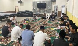 Kapolres Kampar Peringati Malam Nisfu Syaban dengan Kegiatan Khatam Al-Qur'an - JPNN.com