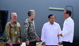 Jokowi dan Prabowo Terima Kedatangan Pesawat Superhercules, Kubu AS Ada, Lihat - JPNN.com