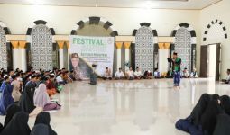 Santri Dukung Ganjar Menggelar Festival Lomba hingga Cek Kesehatan di Ponpes Lampung Utara - JPNN.com