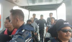 Dihantam Ombak Besar, Kapal Barang Tenggelam di Perairan Bunyu, 1 Orang Tewas - JPNN.com
