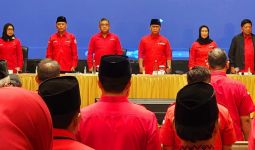 Hasto Sampaikan Pesan Bu Mega untuk Kader PDIP: Jaga Spirit Perjuangan, Lakukan Kerja Konkret di Lapangan - JPNN.com