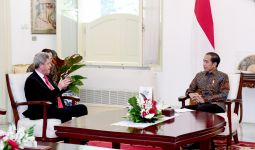 Jelang Pelaksanaan Piala U-20, Dubes Palestina Temui Jokowi di Istana, Bahas Apa? - JPNN.com