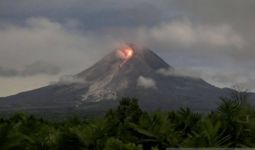Gunung Merapi Punya 2 Kubah Lava Aktif, Fenomena Apa? - JPNN.com