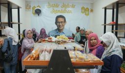 Gelar Bazar Kuliner Ramadan, Sahabat Sandi Uno Bantu Pemasaran Puluhan UMKM di Sukabumi   - JPNN.com