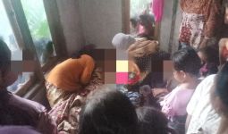 Detik-Detik Warga Praya Tersambar Petir saat Memanen Padi, Innalillahi - JPNN.com