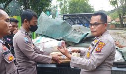 Lagi, Polres Cirebon Kota Menggagalkan Peredaran 400 Ribu Butir Petasan - JPNN.com