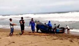 Nelayan Diduga Hilang di Perairan Santolo Garut - JPNN.com