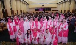 Berbagi Kebahagiaan Ramadan, PIA DPR RI Tebar Ribuan Paket Sembako - JPNN.com