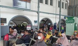 Stasiun Pasar Senen Mulai Dipadati Pemudik, Lihat tuh - JPNN.com