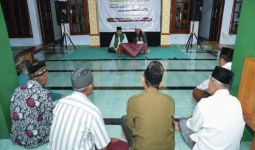Gus-Gus Nusantara Gelar Kegiatan Mengaji dan Tausiah Ramadan di Pondok Pesantren Bani Hasan - JPNN.com