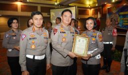 Kompol Birgitta & Anak Buah Dapat Penghargaan dari Kapolda Riau, Ini Prestasi Mereka - JPNN.com